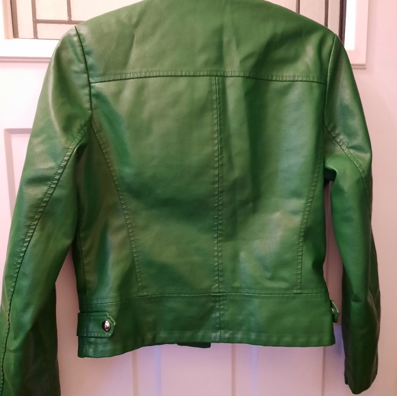 Women's Faux Leather Moto Biker Short Jacket - Picture 6 of 6